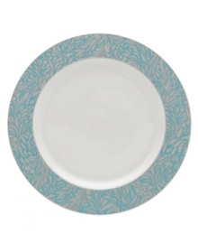 With a fresh, feminine feel and exceptional durability, the Lucille Teal salad plate delivers lasting style to every day and occasion. A fanciful pattern inspired by 1950's lace trims creamy, contemporary porcelain from Denby.