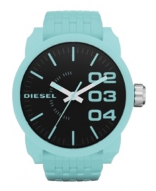 Bright with an eye-catching design, this unisex Diesel watch is a casual cool marvel.