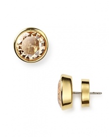 MICHAEL Michael Kors' sparkly gold studs are a versatile daytime detail. Put these faceted earrings into your weekly rotation and wear them to dress up daytime denim or finish an understated cocktail look.