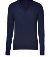 Luxe pullover in fine, pure navy blue cashmere - Incredibly soft, lightweight material feels great and looks just as good - Slim, fitted cut with deep v-neck and long sleeves - Classically elegant, versatile and polished - A great interseason piece ideal for layering - Pair with everything from a t-shirt and jeans to chinos and a button down to suit trousers and a blazer