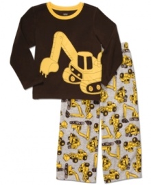 He'll hit the sack the moment he slips into this pajama set by Carter's, featuring cute, construction-site graphics.