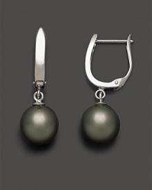 14 Kt. White Gold Tahitian Black Pearl Leverback Earrings