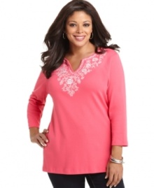 An embroidered neckline lends an elegant feel to Karen Scott's three-quarter sleeve plus size kurta top-- team it with your favorite casual bottoms.