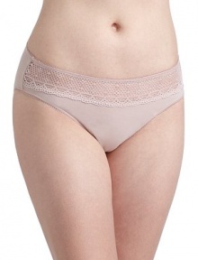 THE LOOKElastic waistband with picot trimMid-riseBeautiful sheer lace inset at frontFull seat coverageTHE MATERIALCotton/Lycra spandexCARE & ORIGINHand washImported