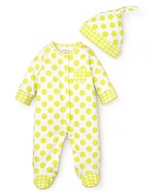 This comfy footie from Offspring keeps the look light and fun with big, bright polkadots.