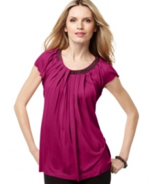 Unchained elegance, from Cable & Gauge. This dramatically-draped top makes a chic statement!