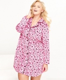 Fall in love with this silky, soft lightweight fleece. Charter Club's Mink plus size sleepshirt buttons up the front and features a notch collar with a pocket.