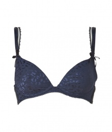 Add sultry style with this modernized animal print bra from Stella McCartney - D?colletage-enhancing push-up cups, wide adjustable straps with bow detail, back hook and eye closure - Pair with a low-cut top or dress or with matching panties for stylish lounging