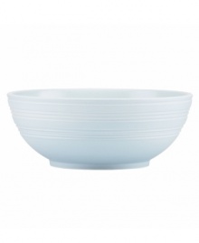 Elegance comes easy with the Fair Harbor pasta bowl. Durable stoneware in a cool sky hue is half glazed, half matte and totally timeless.