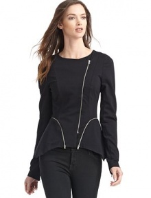 THE LOOKCrewneckFront asymmetrical zip closureLong sleeves with zipper detailsFront zip pocketsPrincess seamsFully linedAsymmetrical peplem hemTHE FITFitted silhouetteAbout 25½ from shoulder to longest point of hemTHE MATERIAL70% viscose/25% polyamide/5% spandexCARE & ORIGINMachine washImported