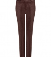 Stylish pants made ​.​.of fine brown cotton corduroy - Slim, straight cut - Particularly comfortable, thanks to the stretch content - Luxurious and relaxed simultaneously - Two diagonal side pockets - High quality and wonderfully comfortable - A favorite pair of pants you will wear your whole life long - Wear either casual with a cashmere pullover or classic with a shirt and matching jacket