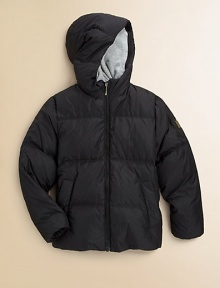 This ultra-cozy down puffer reverses to a soft knit topper for two favorite looks in one.Hooded styleZip-frontLong sleevesLogo patch on one armDual slash pocketsKnit side has logo appliqué at backContrast rib-knit cuffs and hemFully linedShell: polyamideFill: goose downDry cleanImported