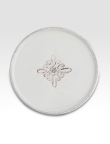 Bring the outdoors inside with a beautifully detailed, hand-finished stoneware coaster set detailed with lattice to celebrate the splendor and romance of the world's most beautiful gardens. From the Jardins du Monde CollectionSet of 4Arrives in signature linen box4½ diam.Ceramic stonewareDishwasher safeImported