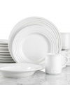 The dinnerware set that has it all. Crafted for durability and ease of use but with a brilliant enamel finish to redefine the table, Le Creuset place settings lend smart, enduring style to everyday dining. Featuring a three-ring design in versatile white.