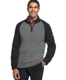 Up your cool factor. This Nautica fleece features bold color blocking for added punch.