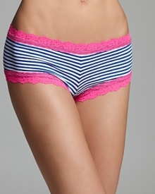 Nautical-inspired boyshorts with contrast lace trim and contrast stitching.