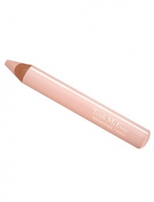 Look bright eyed, no matter now you feel. Apply this Eye Brightener pencil to the inner corners of eyes to conceal darkness and to reveal radiance. Stroke it on under the brow bone to make eyes appear bigger. Easy to use, with a soft, thick point that goes on smoothly. 