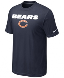 From the pre-game to after-party, show off your Chicago Bears pride in this NFL football t-shirt from Nike.