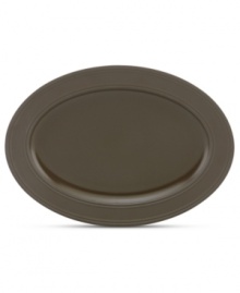 Elegance comes easy with the Fair Harbor oval platter. Durable stoneware in an warm mocha hue is half glazed, half matte and totally timeless. From the kate spade new york dinnerware collection.