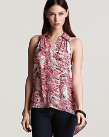 Top off staple separates with the lush floral print on this silk Plenty by Tracy Reese top--flared for an ultra-flattering fit on any silhouette and styled with a high/low hem for a modern touch.