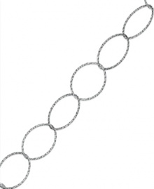 Eternally stylish. Giani Bernini's oval link bracelet creates a delicate veil around your wrist. Set in sterling silver. Approximate length: 7-1/4 inches. Approximate width: 5/8 inch.