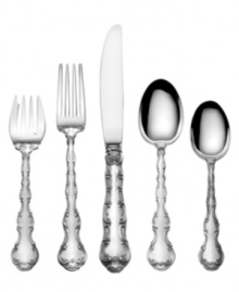 Beautiful curling scrolls accentuate the undulating shape of Gorham's Strasbourg place settings. In radiant sterling silver, this sophisticated flatware pays homage to an ancient French city and ensures a truly awe-inspiring formal table.