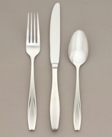 Graceful, understated and effortlessly coordinated, Tulip Frost Stainless Flatware displays the rich heritage of distinguished craftsmanship that has been the hallmark of Gorham tableware since 1831. Includes a cold meat fork, gravy ladle and pierced tablespoon.