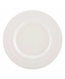 Elegance comes easy with this accent plate from kate spade new york's Fair Harbor white dinnerware--perfect for salad and dessert. Durable stoneware in a milky white hue is half glazed, half matte and totally timeless.