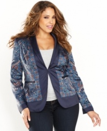 Make an impression with a printed plus size boyfriend blazer from INC. It's more versatile than you think -- try it with ponte-knit pants for the office, jeans for the weekend and a skin-tight skirt for a night out!