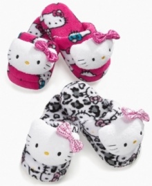 Little toes get cute and comfy in these Hello Kitty sequin bow slippers.