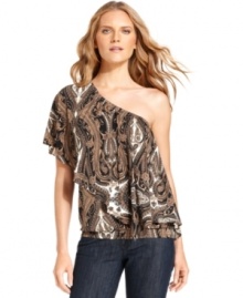 A fluttery MICHAEL Michael Kors top mixes the classic look of paisley with a haute one-shoulder silhouette to create a modern must-have. Use it to dress up your essential jeans for more festive occasions.