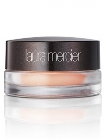 Laura Mercier introduces the latest, must-have product to create a flawless eye. New Eye Canvas transforms your eyelid into the perfect canvas for eye makeup application. Innovative formula acts like a foundation for your eye, neutralizing the eyelid by providing lightweight coverage. This helps to extend makeup wear and prevent creasing and smudging all day.