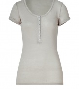 Stylish T-shirt made ​.​.of lightweight, beige linen - Fashionable Henley-cut with wide, round neck, button placket and short cap sleeves -  Silhouette is narrow and perfect for layering - Essential basic that can be worn solo or as an undershirt - Pair with favorite jeans, pleated skirt or crisp chinos