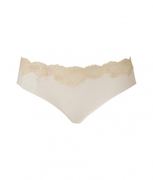 Add some elegance to your lingerie favorites with these lace briefs from La Perla - Lace-detailed waistband, classic brief style - Perfect under virtually every outfit