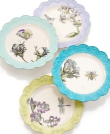 All in the details, the Bloom accent plate features a pretty scalloped edge with raised embellishments and a dreamy botanical print. Each makes a beautiful addition to place settings from the Edie Rose by Rachel Bilson dinnerware collection.