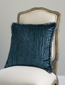 A subtle wood grain pattern is pressed into this rich velvet pillow stitched with variegated color fringe along four sides. Side zipper14 X 18Acrylic/cotton/viscose with feather/down fillDry cleanMade in Italy