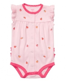 She'll feel like the luckiest little lady in the world with this darling bodysuit from Carter's.