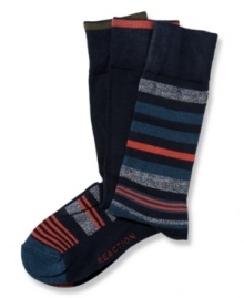 Vary your footwear style with this 3-pack of socks from Kenneth Cole Reaction.