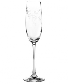 A blossom-flecked branch on this champagne flute adds warm charm to this chic, break-resistant wine glass. This collection of toasting flutes from Lenox is perfect for everyday use, and for coordinating with Lenox Simply Fine Chirp dinnerware. Qualifies for Rebate