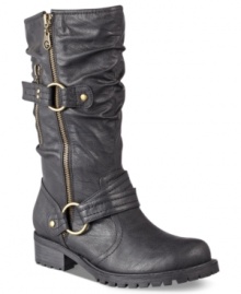 Embrace the tough girl inside with G by GUESS' Youski booties. This rugged style features ruching along the shaft and an exposed zipper.