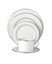 Express the best of taste at the table with Cypress Point dinnerware from kate spade new york. Lustrous banded details give the 5-piece place setting a crisp, clean finish.