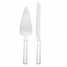 Dessert just got even sweeter! Feminine, romantic bows accent this aptly-named cake knife and server.