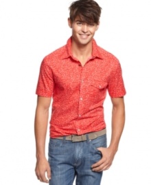 Freshen your summer look with a change of pattern. This paisley print shirt from Kenneth Cole Reaction adds some on-trend cool to your look.