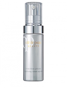 An advanced-performance brightening serum which defies conditions that lead to dark spots. Creates a dramatically luminous, even-toned complexion that appears to glow from within. Contains exclusive Clé de Pea Beauté ingredients including Illuminating Complex to reduce cellular stress, regulate cell turnover and improve skin's barrier function. It also includes Brilliant Color Controller to prevent the skin from appearing dull from collagen glycation.