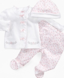 From her head to her toes, she'll be cute and snug with this simply sweet 3-piece shirt, footed pant and beanie set from Little Me.