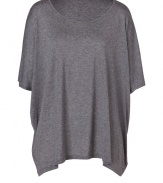 An essential basic in super soft jersey-cashmere, Majestics heather grey dolman sleeve top is a must for your layered looks - Rounded neckline, elbow-length dolman sleeves - Easy straight fit - Pair with favorite skinnies and chunky biker boots