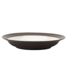 Crafted from versatile stoneware, these pasta bowls are perfect for casual dining and elegant entertaining. The deep chocolate brown color enriches any tabletop while the classic shape makes these bowls a practical choice.