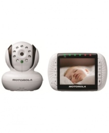 Keep an eye on what's going on even when you're not in the room with this Motorola digital-video baby monitor featuring a 3.5 color LCD screen.