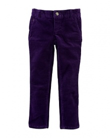 A preppy skinny-leg pant in wide-wale stretch cotton corduroy is updated in a bold hue.