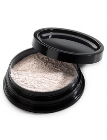 This exquisitely refined loose powder spreads delicately and evenly onto skin for a natural, non-powdery flawless finish. Treatment Lucent Powder EX creates a natural radiance and provides a satin sheen while covering dullness, spots and other skin concerns. Achieves a high-quality finish through the synergy of skincare and makeup ingredients.The Importance of Face to Face ConsultationLearn More about Cle de Peau BeauteLocate Your Nearest Cle de Peau Beaute Counter